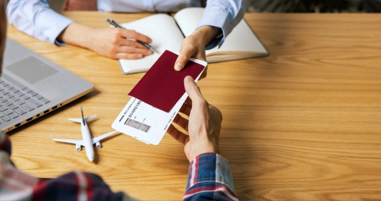 Travel Agent for Airline Tickets